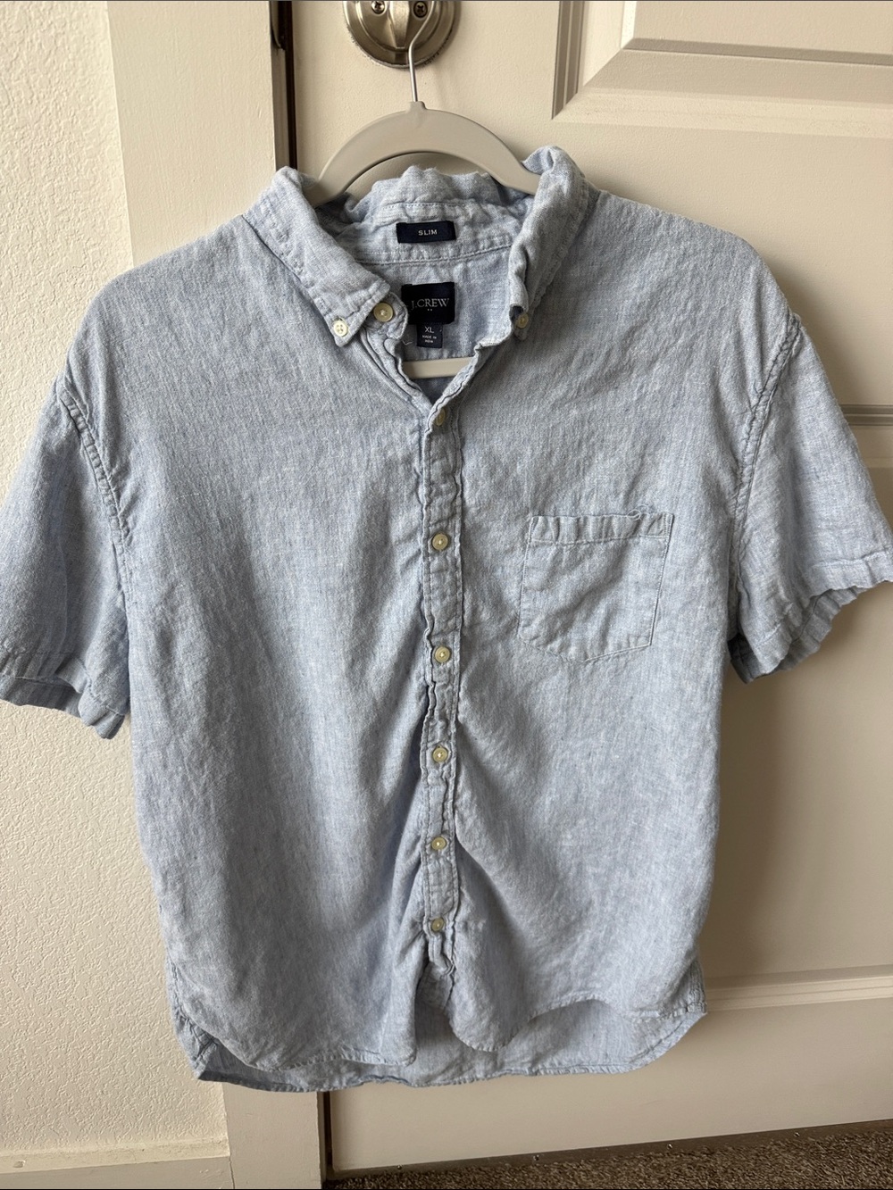 J. Crew Men's Light Blue Short-Sleeve Linen Button-Down Shirt